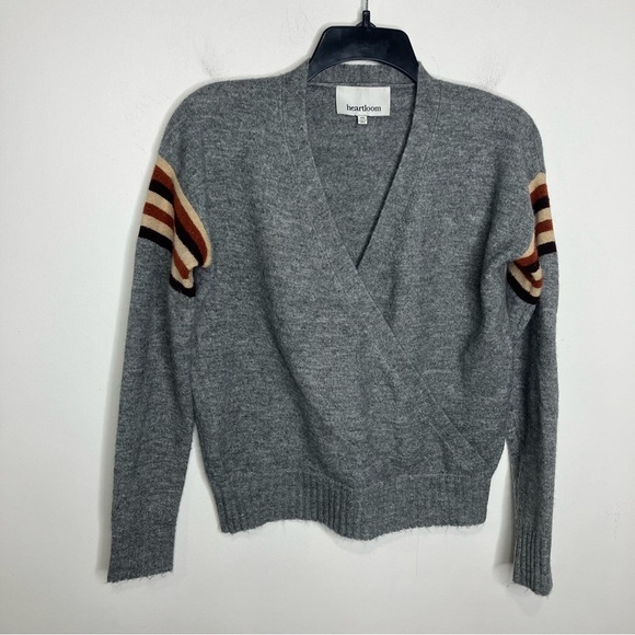 Heartloom gray faux wrap sweater stripe sleeves size XS - Picture 2 of 6